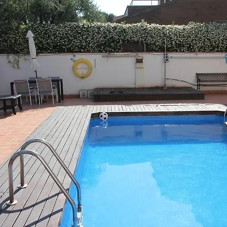 Caru Apartment *