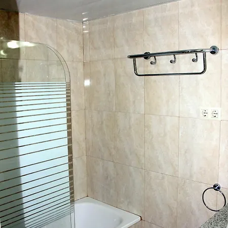 Caru Castelldefels